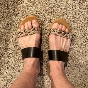 Two strap cheetah, print sandal, size 7
